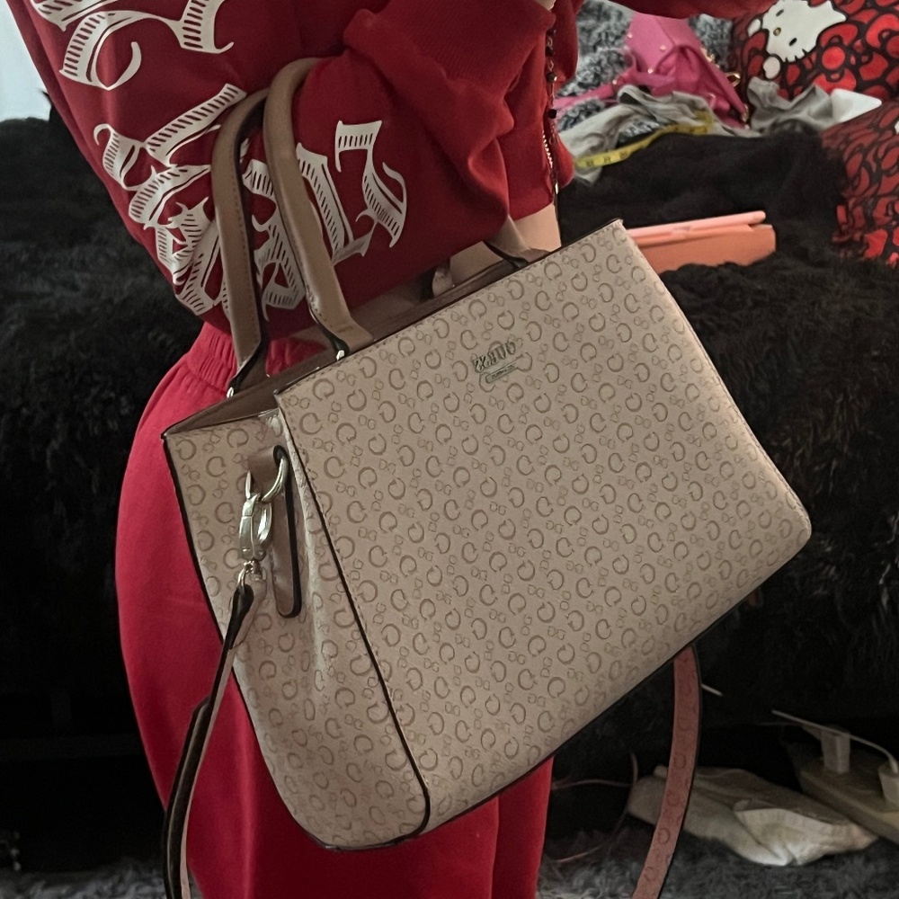 Guess bag